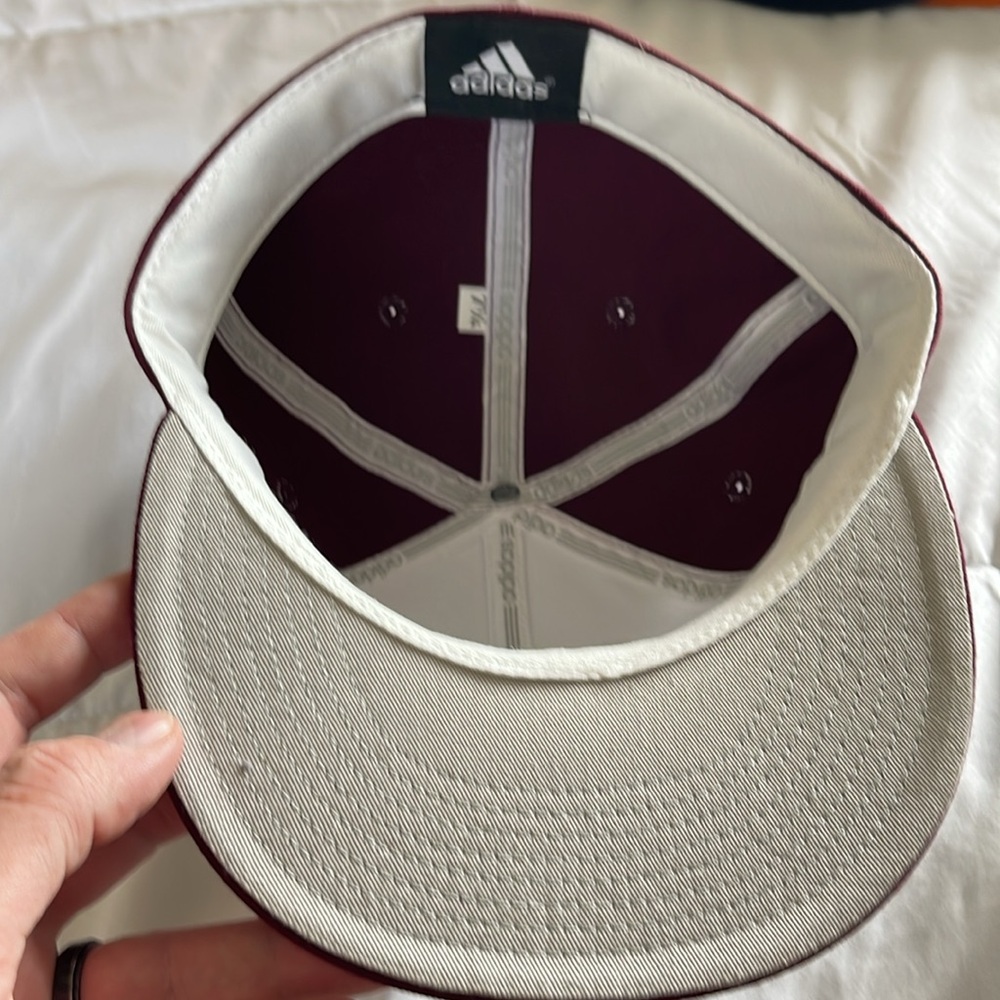 Adidas Baseball Hat Mississippi State Bulldogs On Field 7 1/4” - Picture 5 of 6